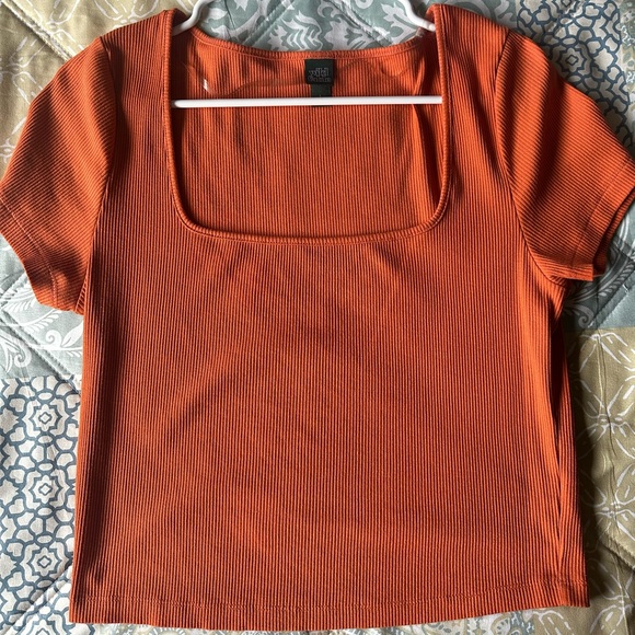 Orange Crop Top - Picture 2 of 2